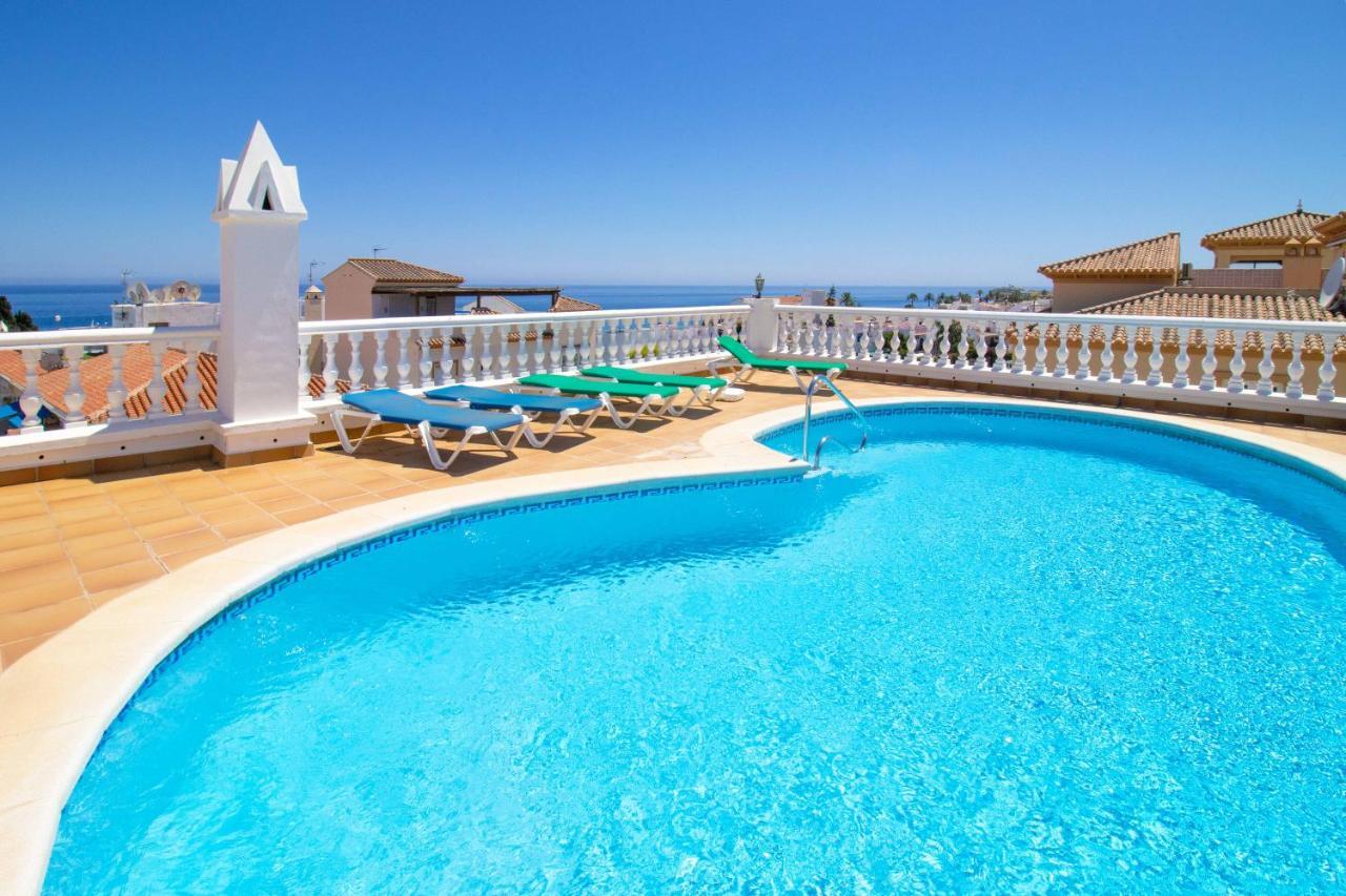 2 Bedroom In Parador Нерха Экстерьер фото